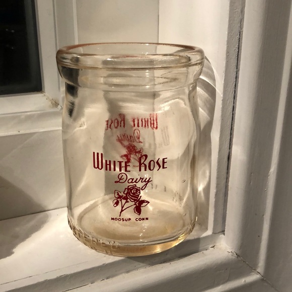 Milk Bottle White Rose Dairy - Picture 1 of 5